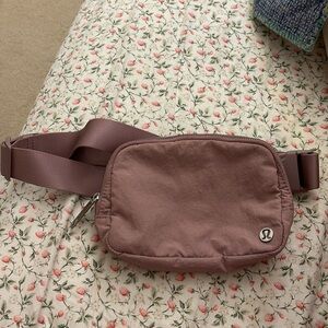 Lululemon belt bag